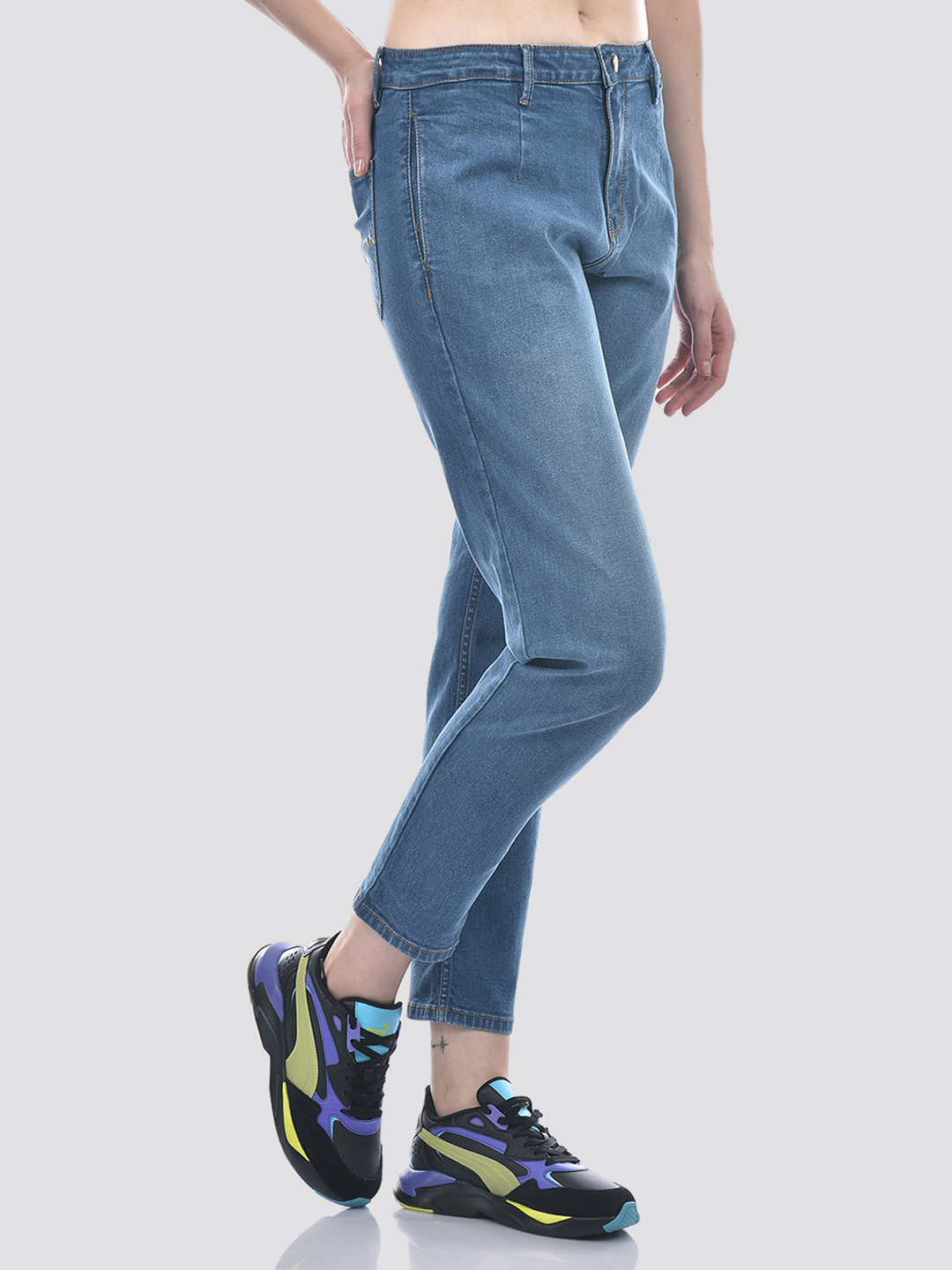 Numero Uno Women Blue Tappered Fit Sustainable Jeans
